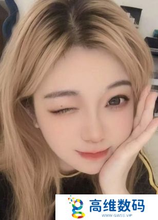 刘飞儿自曝早年拍美照原因，称自己不是为了钱，纯粹喜欢把青春留住