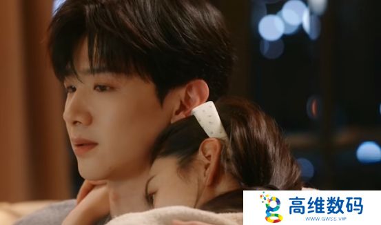 《难哄》后续剧情：温以凡顺利产女，向朗抱着不撒手，桑延脸都气绿了
