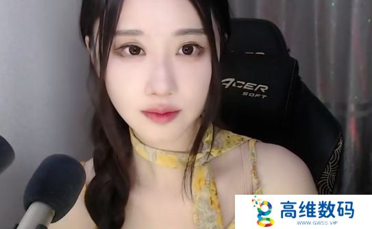轩子巨2兔停止照片收费，称自己动了别人“蛋糕”，被审核故意针对